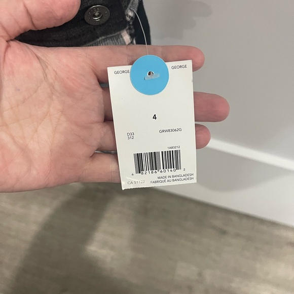 Toddlers dress - Picture 2 of 2